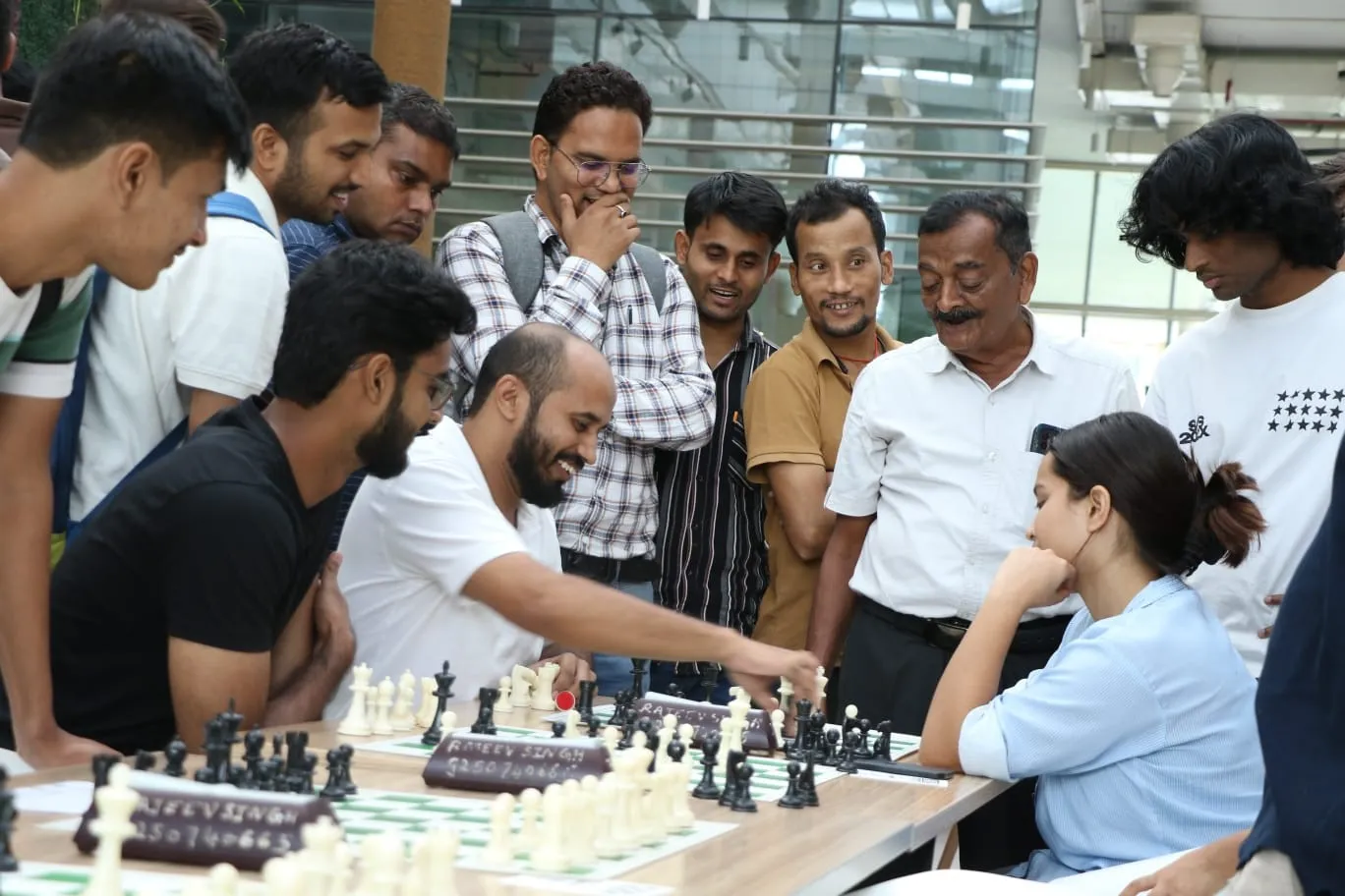 Learn, network, and enjoy chess over coffee.