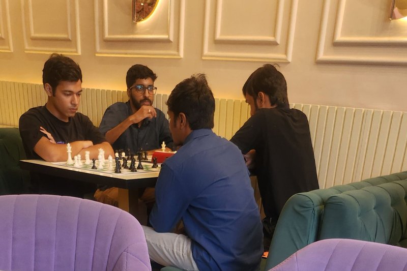 Event Moment 1
